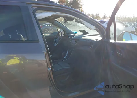 2022 Chevrolet Trax Awd Lt from USA, damaged, VIN KL7CJPSMXNB522033